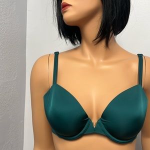 NWOT Lined Demi Bra S34D